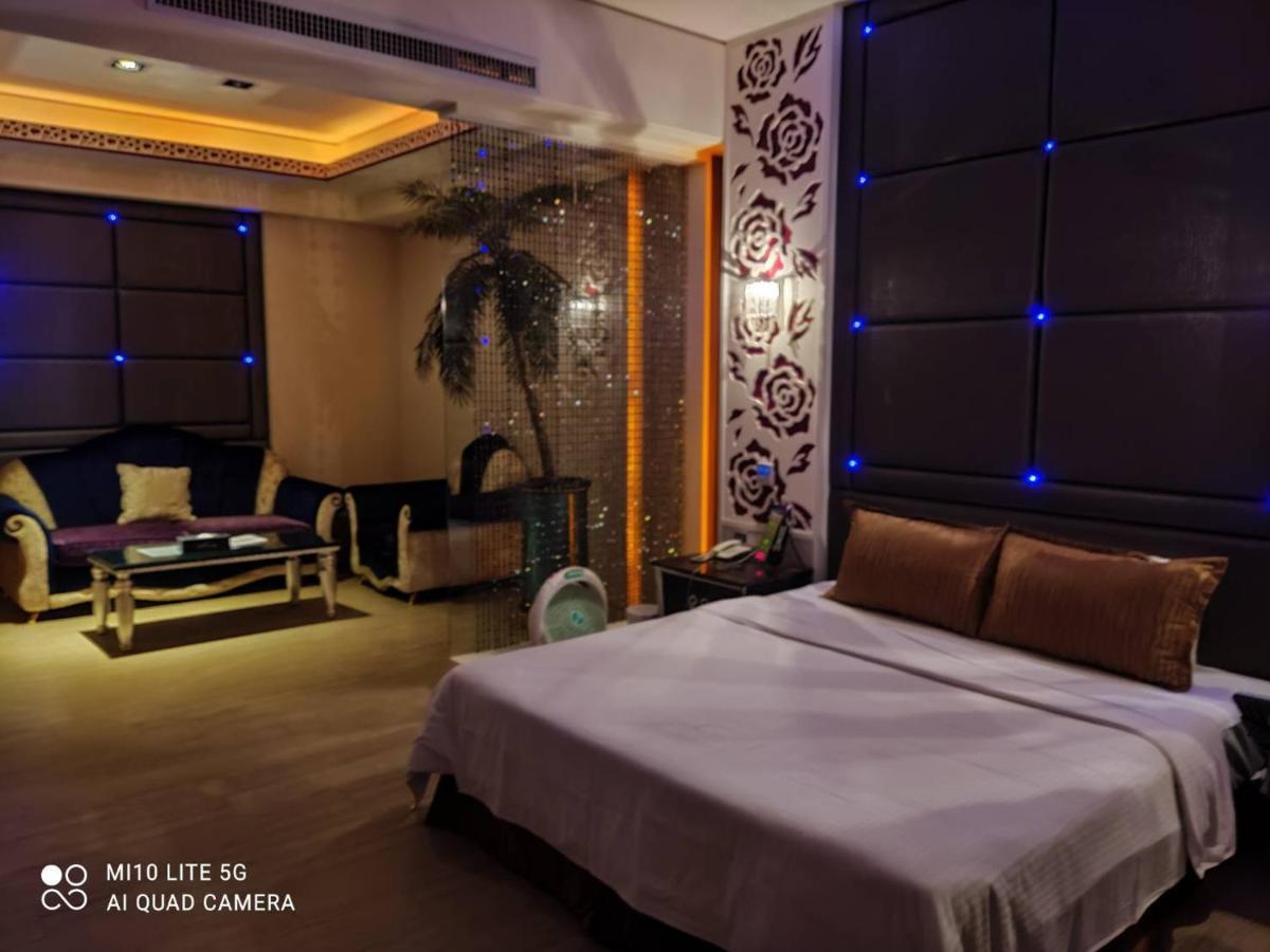 Blue Sky Motel Гуйшан Екстер'єр фото