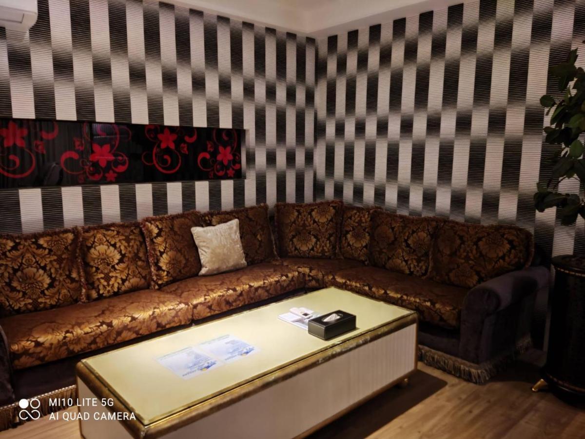 Blue Sky Motel Гуйшан Екстер'єр фото
